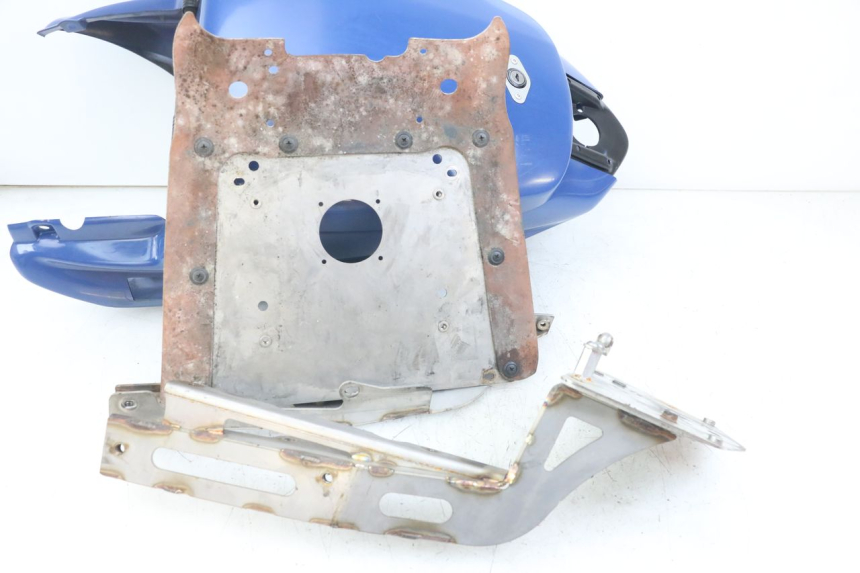 photo de REAR FAIRING YAMAHA TDM ABS 900 (2002 - 2014) - Distinctive features