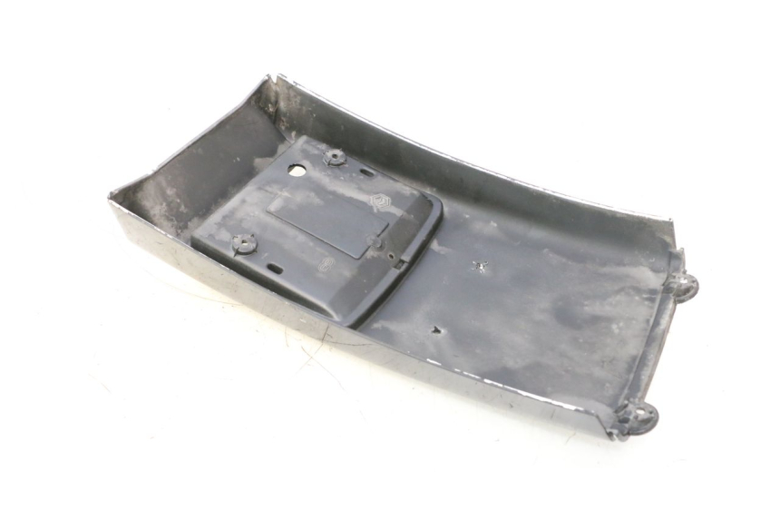 photo de REAR PANEL PIAGGIO VESPA PK FL 2T 50 (1990 - 1996) - Zoom on usage condition