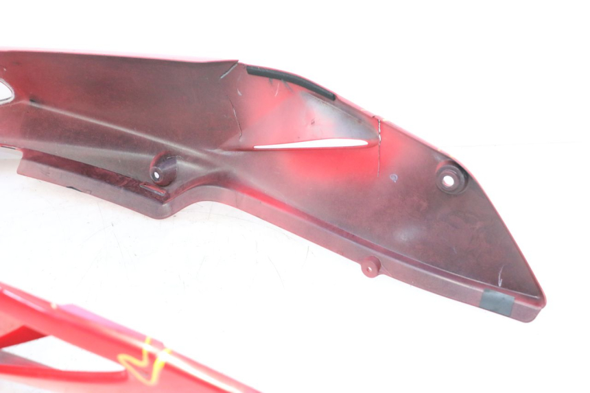 photo de REAR FAIRING HONDA VFR FI RC46 800 (1998 - 2001) - Fixing points details
