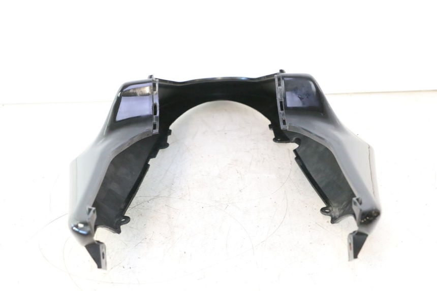 photo de REAR PANEL DAELIM VJ ROADWIN 125 (2004 - 2007) - Fixing points details