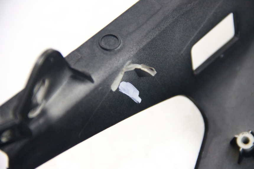 photo de REAR FAIRING YAMAHA XMAX X-MAX 125 (2006 - 2009) - Additional view of the item