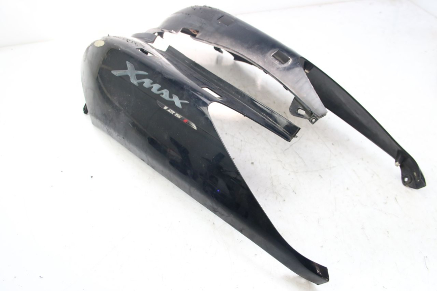 photo de REAR FAIRING YAMAHA XMAX X-MAX 125 (2006 - 2009) - Technical close-up