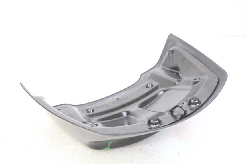 photo de REAR FAIRING PIAGGIO XEVO - X EVO 125 (2007 - 2017) - Zoom on usage condition