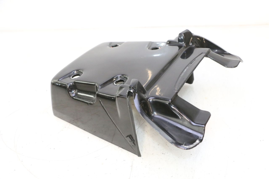 photo de REAR PANEL HONDA XRV AFRICA TWIN 750 (1990 - 1992) - Technical close-up