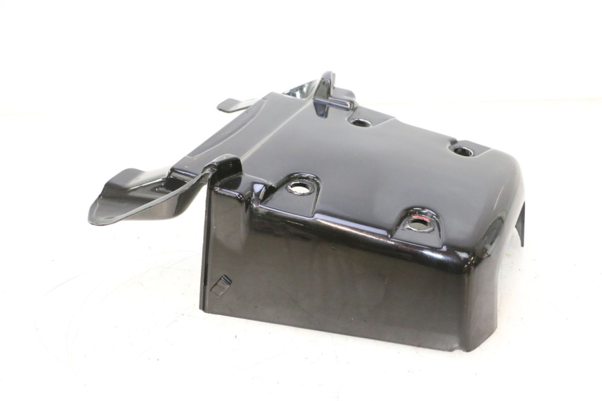 photo de REAR PANEL HONDA XRV AFRICA TWIN 750 (1990 - 1992) - Fixing points details