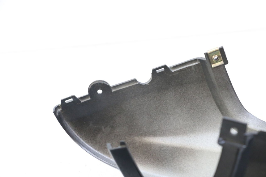 photo de REAR PANEL SYM XS 125 (2007 - 2016) - Fixing points details