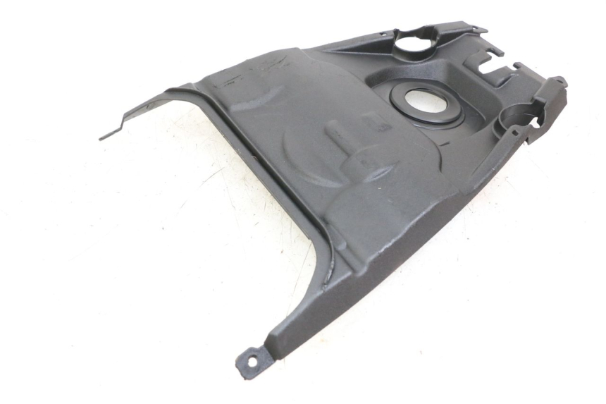 photo de FUEL TANK PANEL SUZUKI ADDRESS 110 (2015 - 2020) - Zoom on usage condition
