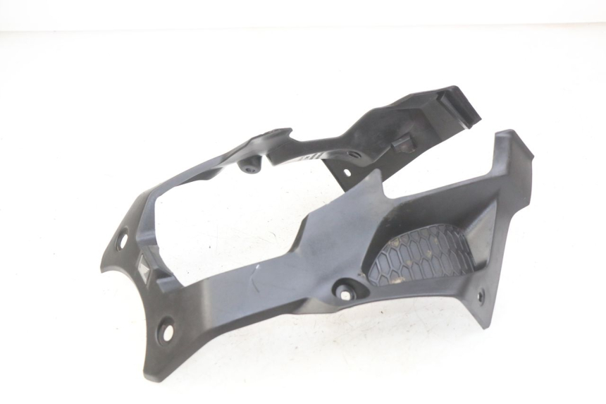 photo de FAIRING TANK HONDA CB R 1000 (2018 - 2023) - Technical close-up