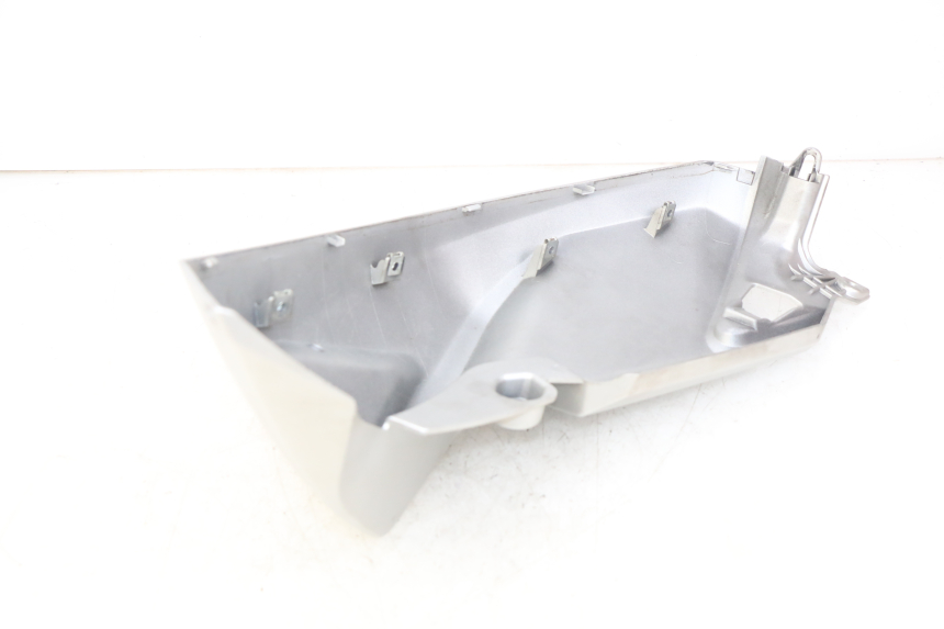 photo de RIGHT TANK FAIRING YAMAHA MT ABS 125 (2014 - 2018) - Checked used part