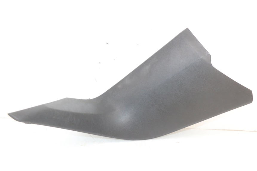 photo de RIGHT FUEL TANK PANEL YAMAHA XMAX X-MAX ABS 125 (2017 - 2020) - Main view