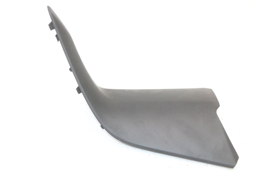 photo de RIGHT FUEL TANK PANEL YAMAHA XMAX X-MAX ABS 125 (2017 - 2020) - Component detail