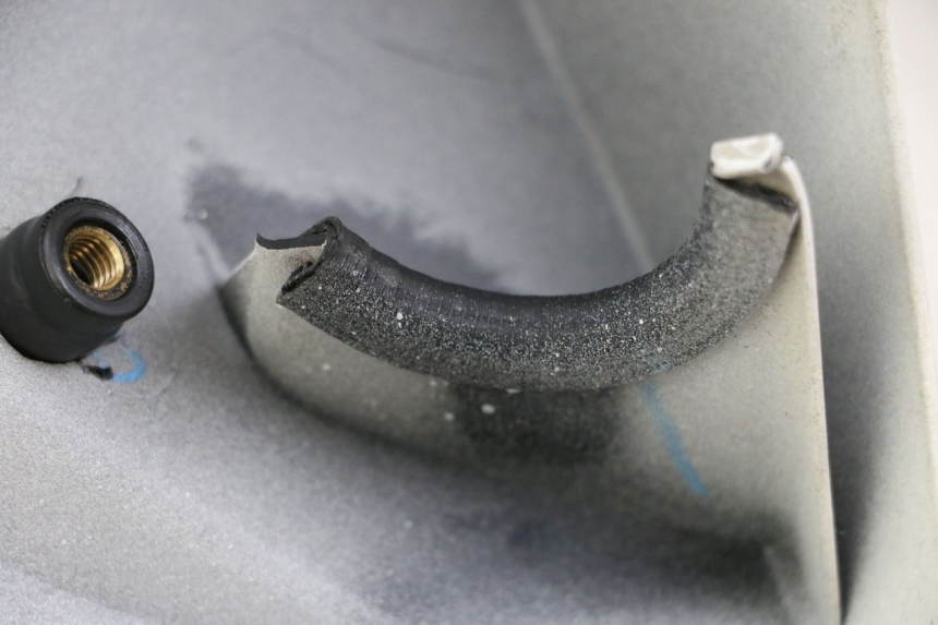 photo de FUEL TANK PANEL YAMAHA FZ1 FAZER 1000 (2007 - 2009) - Alternative perspective