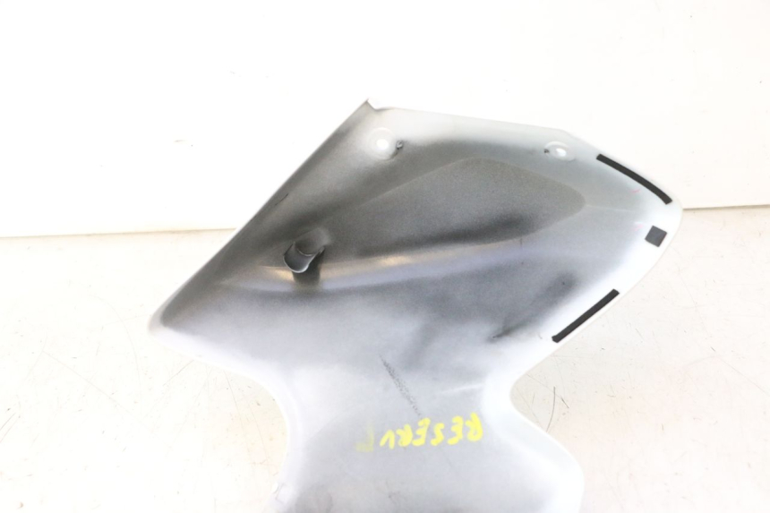 photo de FUEL TANK PANEL YAMAHA FZ8 800 (2010 - 2016) - Markings and original references