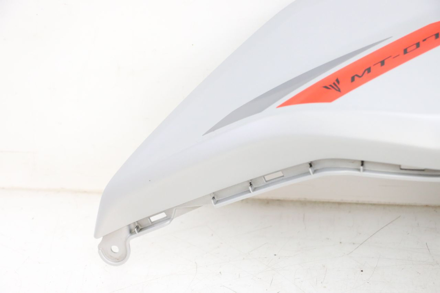 photo de LEFT FUEL TANK PANEL YAMAHA MT-07 MT07 ABS 700 (2018 - 2020) - Supplementary product photo
