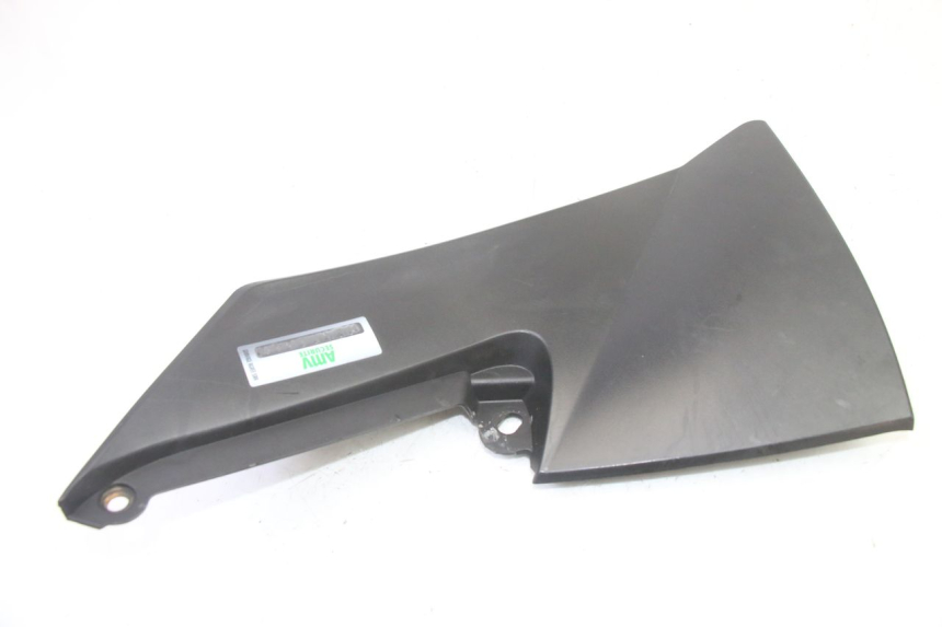 photo de LEFT FUEL TANK PANEL MAG POWER R-STREET 50 (2016 - 2025) - Component detail