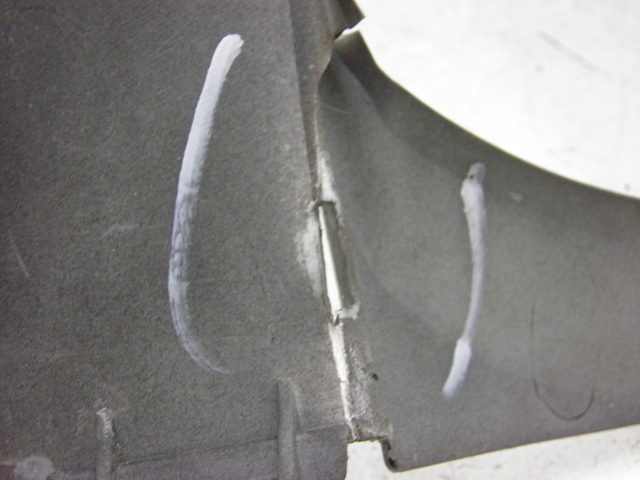 photo de FUEL TANK PANEL HONDA FES PANTHEON 125 (2003 - 2007) - Additional view of the item