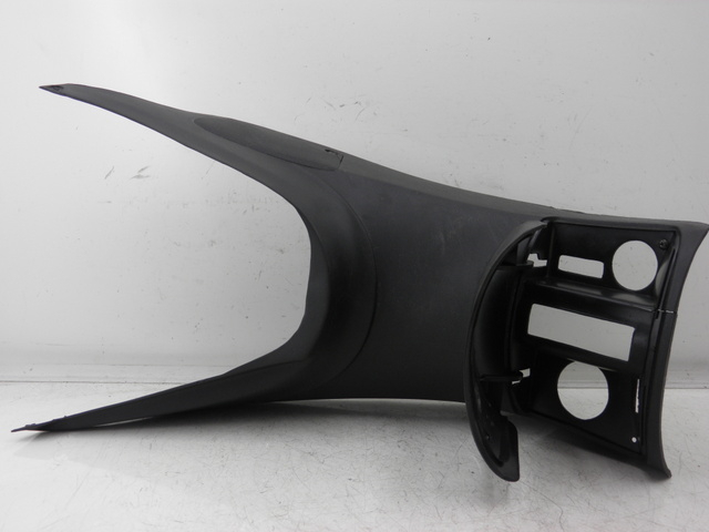 photo de FUEL TANK PANEL JM MOTOR S-MAX 125 (2010 - 2014) - Fixing points details