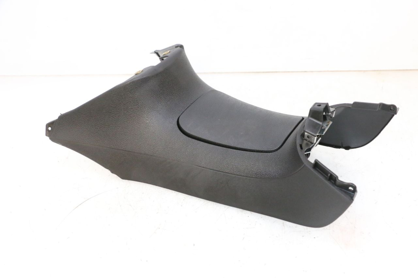 photo de FUEL TANK PANEL PIAGGIO MP3 HPE 300 (2019 - 2026) - Component zoom