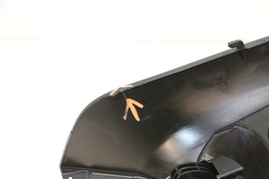 photo de FUEL TANK PANEL PIAGGIO MP3 HPE 300 (2019 - 2026) - Product overview