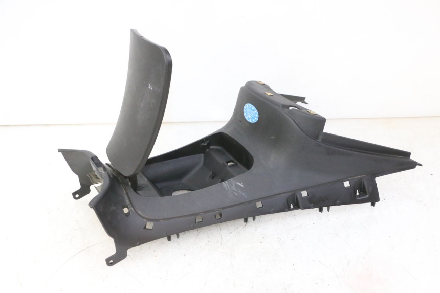 photo de FUEL TANK PANEL PIAGGIO MP3 125 (2006 - 2014) - Main view