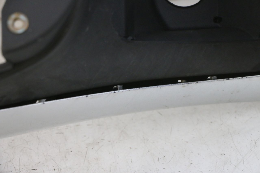 photo de FAIRING TANK PIAGGIO MP3 RL 250 (2006 - 2010) - Alternative angle