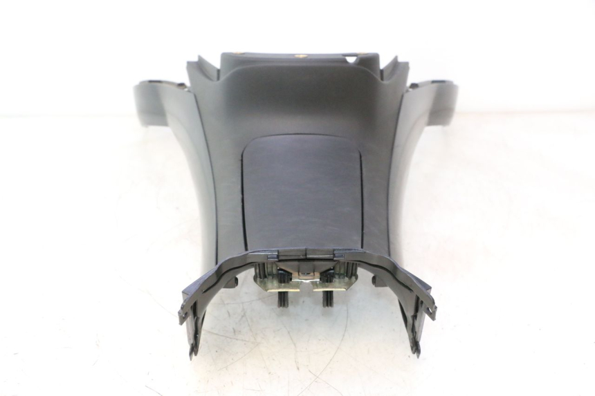 photo de FUEL TANK PANEL PIAGGIO MP3 500 (2011 - 2015) - High-resolution close-up