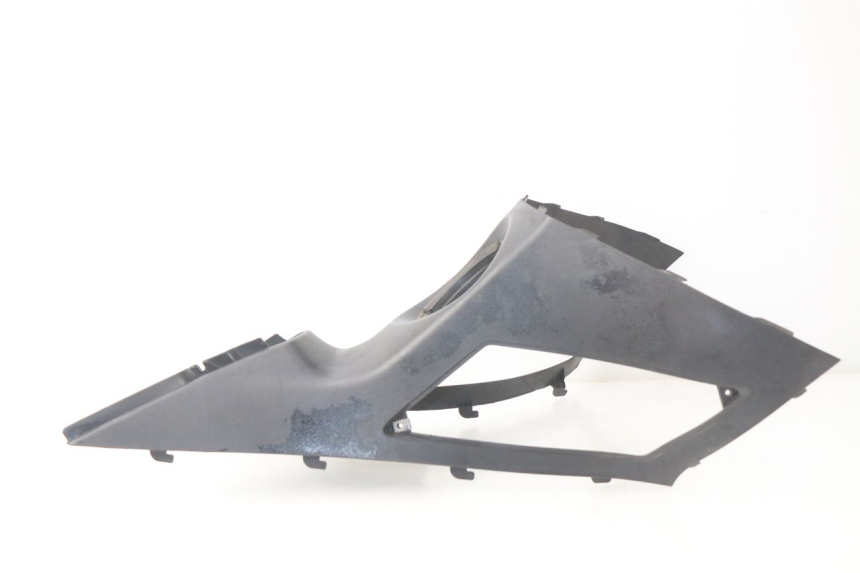 photo de FAIRING TANK GILERA NEXUS 125 (2009 - 2013) - Fixing points details