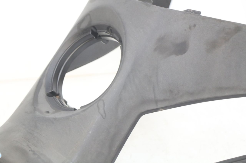 photo de FUEL TANK FAIRING GILERA NEXUS 125 (2007 - 2009) - Distinctive features