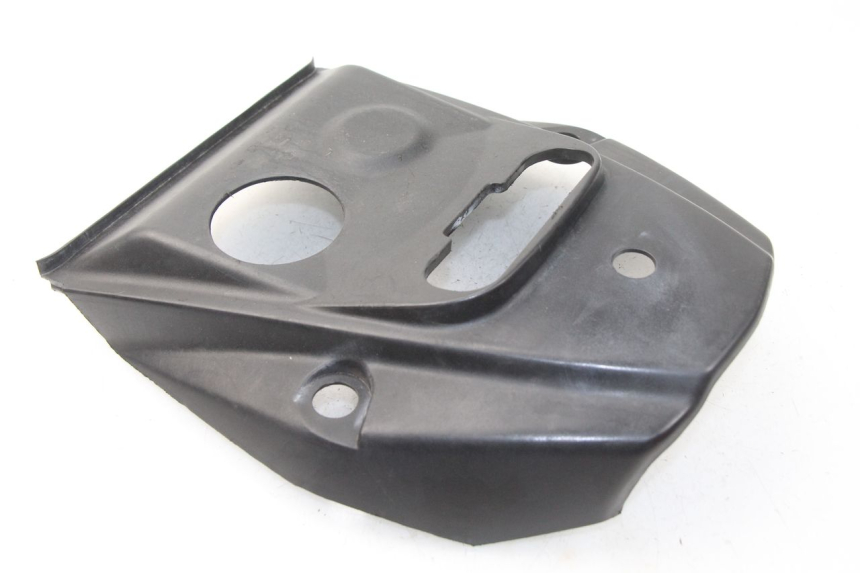 photo de FUEL TANK PANEL SYM ORBIT 2 4T 50 (2008 - 2017) - Zoom on usage condition