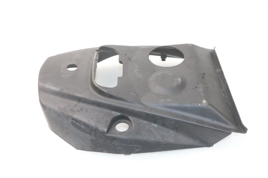 photo de FUEL TANK PANEL SYM ORBIT 2 4T 50 (2008 - 2017) - Zoom on usage condition