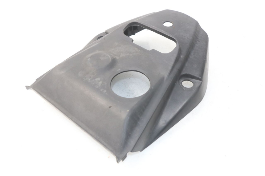 photo de FUEL TANK PANEL SYM ORBIT 2 4T 50 (2008 - 2017) - Zoom on usage condition