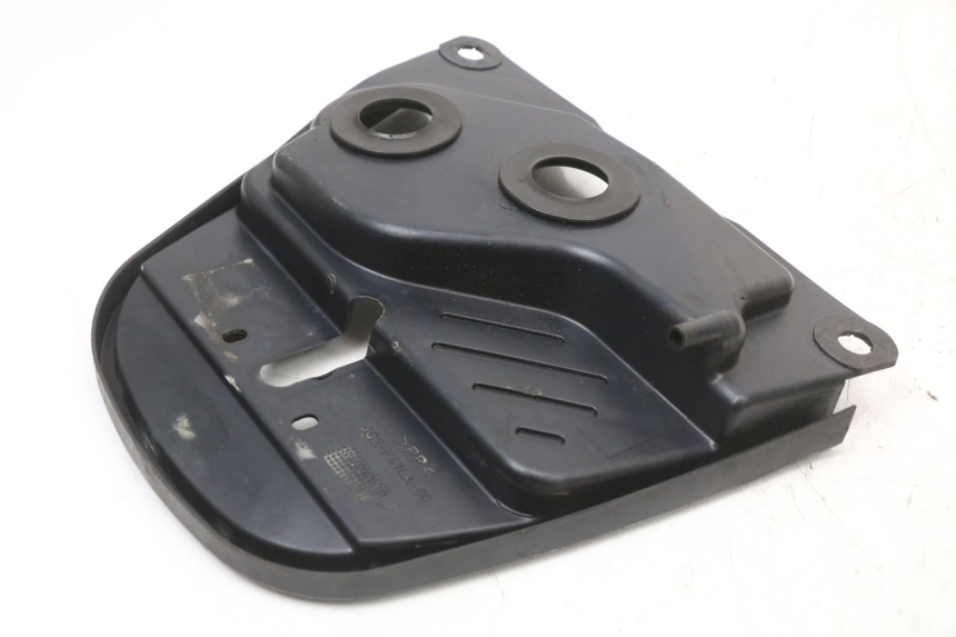 photo de FUEL TANK FAIRING MBK OVETTO 2T 50 (2007 - 2017) - Zoom on usage condition