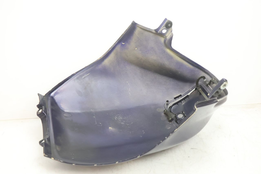 photo de FUEL TANK PANEL HONDA ST PAN EUROPEAN 1100 (1990 - 2002) - Detailed visual inspection