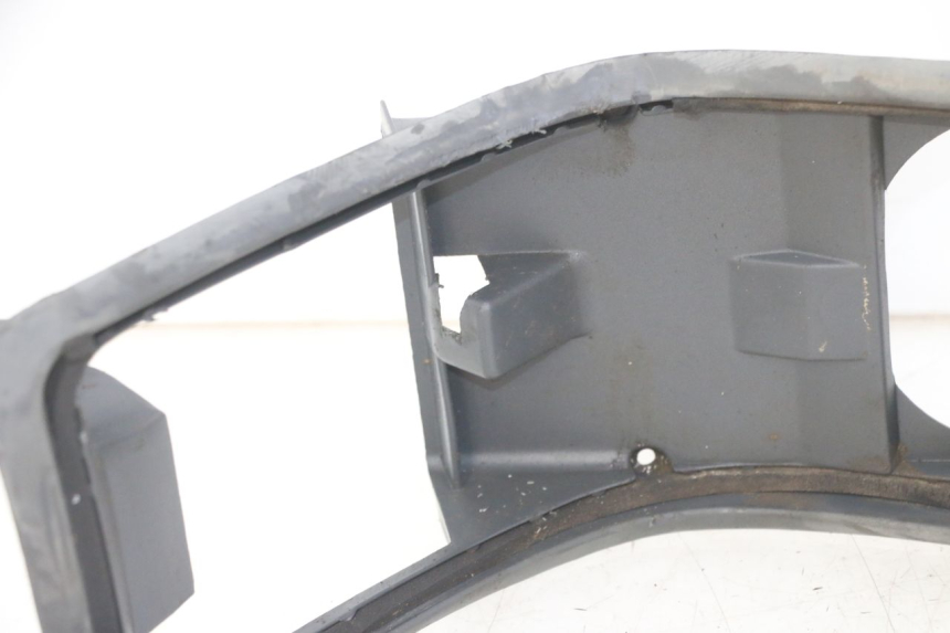 photo de FUEL TANK PANEL PIAGGIO SUPER LX 125 (2000 - 2003) - Surface and material condition