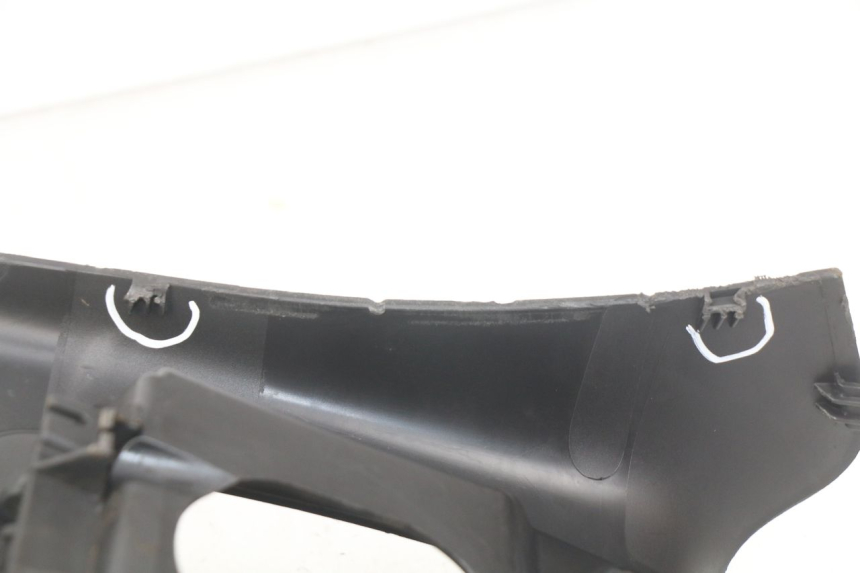 photo de FAIRING TANK PIAGGIO X7 125 (2007 - 2013) - Alternative perspective