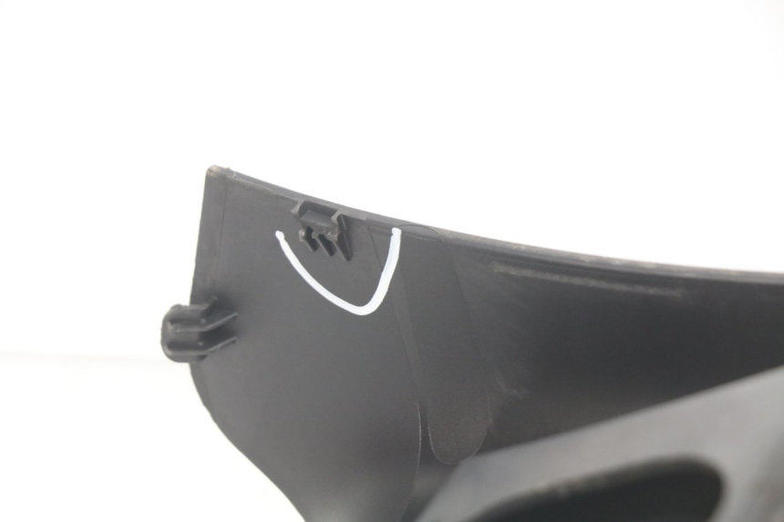 photo de FAIRING TANK PIAGGIO X7 125 (2007 - 2013) - Technical close-up