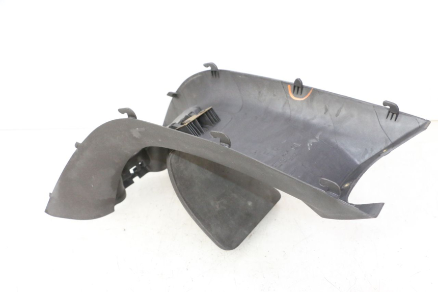 photo de FAIRING TANK PIAGGIO X9 EVOLUTION 125 (2003 - 2007) - Technical close-up