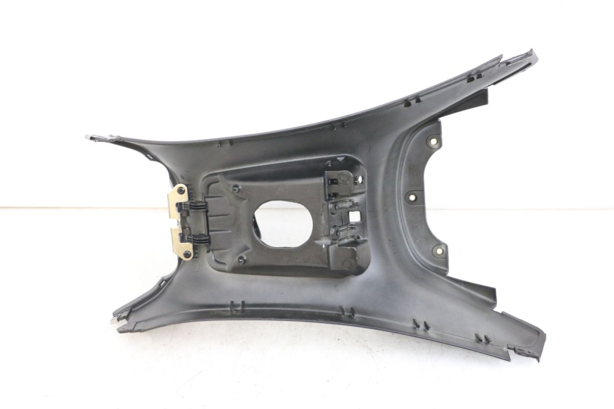 photo de FAIRING TANK PIAGGIO XEVO - X EVO 125 (2007 - 2017) - Alternative perspective