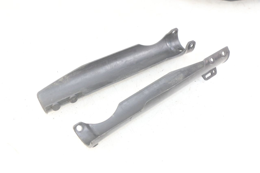 photo de COMPLETE FAIRING BODYWORK ORION AGB37 CRF1 DIRT BIKE 125 (2013 - 2021) - Fixing points details