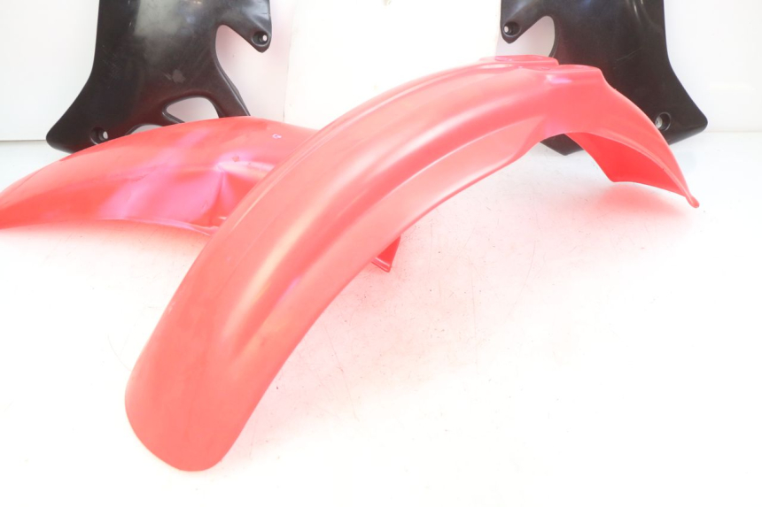 photo de COMPLETE FAIRING BODYWORK HONDA CR 125 (1995 - 1997) - Distinctive features