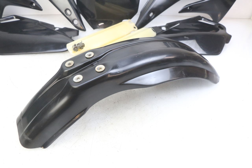 photo de COMPLETE FAIRING BODY KIT HONDA CR 80 (2001 - 2003) - Distinctive features