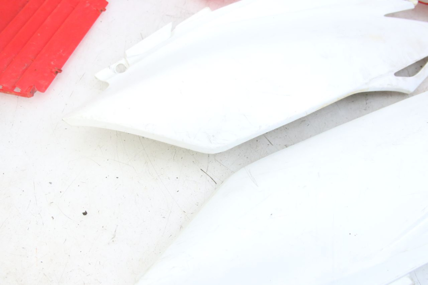 photo de COMPLETE FAIRING BODYWORK HONDA CRF 250 (2010 - 2013) - Alternative perspective
