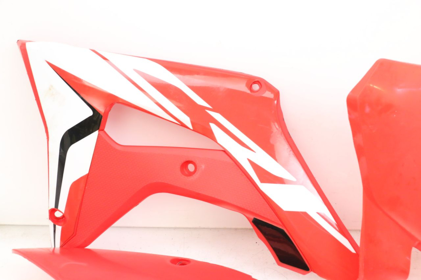 photo de COMPLETE FAIRING HONDA CRF R 250 (2020 - 2021) - Markings and original references