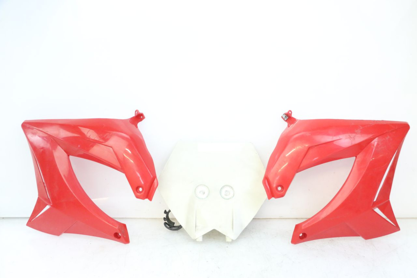photo de COMPLETE FAIRING DERBI SENDA R X-TREME 50 (2006 - 2010) - Additional view of the item