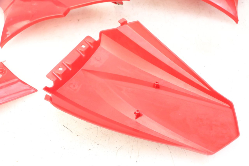 photo de COMPLETE FAIRING DERBI SENDA R X-TREME 50 (2006 - 2010) - High-resolution close-up