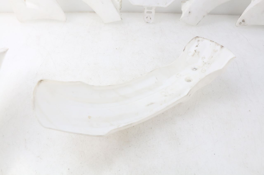 photo de COMPLETE FAIRING BODYWORK CCR DIRT BIKE 125 - High-resolution close-up