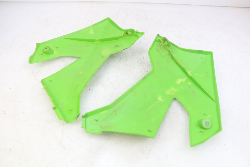 photo de COMPLETE FAIRING BODYWORK APOLLO DIRT BIKE 125 (2010 - 2018) - Zoom on usage condition