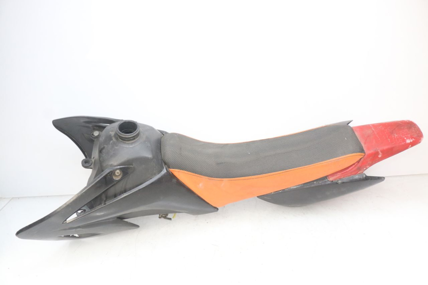 photo de COMPLETE FAIRING BODY KIT CCR DIRT BIKE 110 - Component zoom