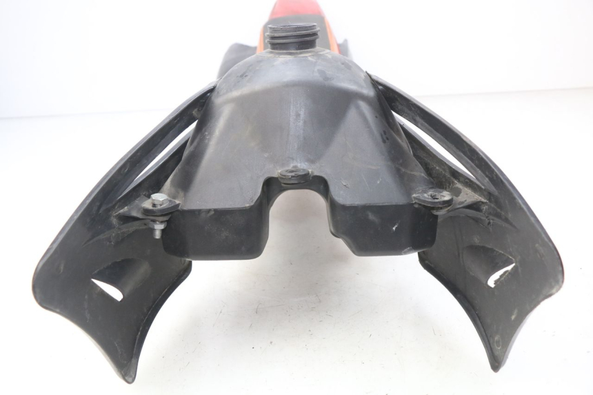 photo de COMPLETE FAIRING BODY KIT CCR DIRT BIKE 110 - Zoom on usage condition