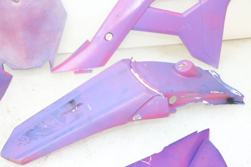 photo de FULL BODYWORK FAIRING BSE DIRTBIKE PH10L 125 - Detailed visual inspection